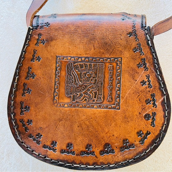 VINTAGE HAND TOOLED LEATHER HANDMADE EMBROIDERED STURDY CROSSBODY SADDLE BAG EUC - Picture 7 of 10